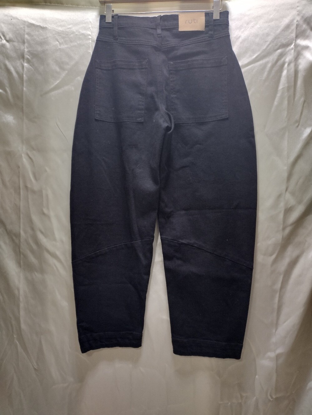 NWT Ruti Women's The Slouchy Jeans 2.0 Dusted Black Barrel Leg Sz 4 - Picture 5 of 12
